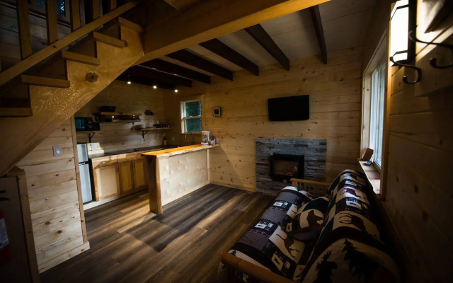 Hidden Acres Farm & Treehouse Resort
