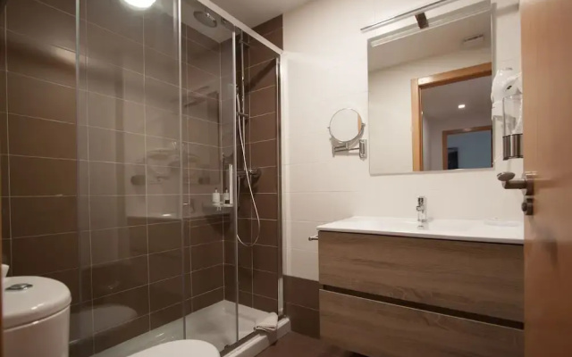 Cuquiellu. Apartamento con piscina