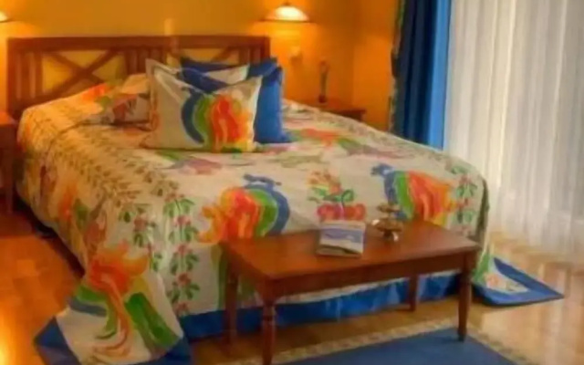 Hotel Henry