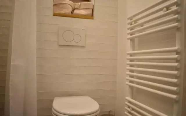 Stylish 1 Bedroom Apartment in Le Marais