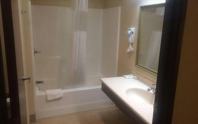 Indian Hills Inn & RV Park