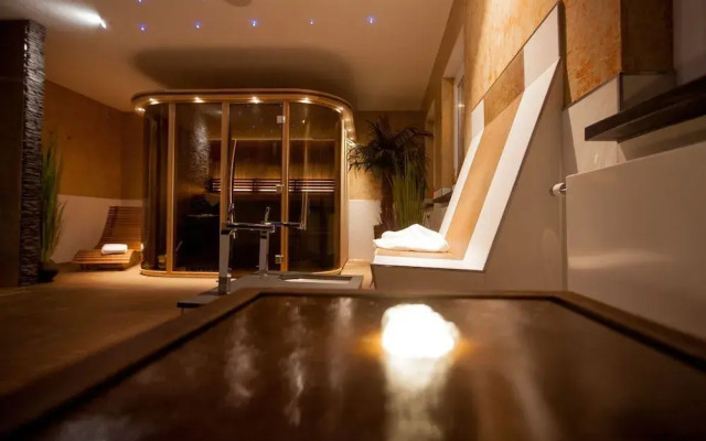 Aragon-Hotel-Garni