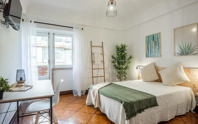 Santos Mattos Guesthouse & Apartments by Lisbon with Sintra