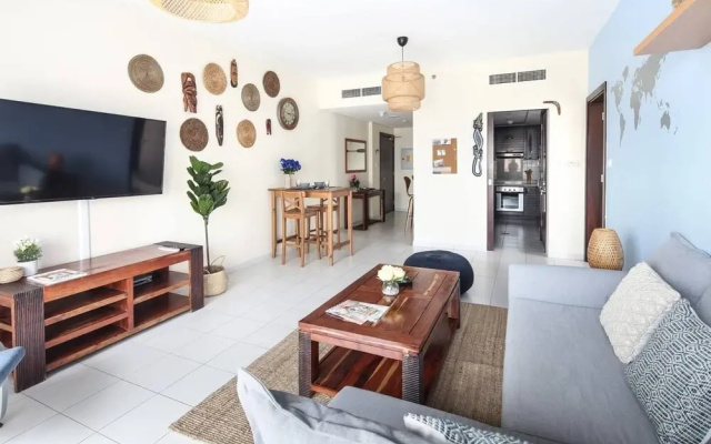 Trendy & Modern 1BR in Marina - Sleeps 4!