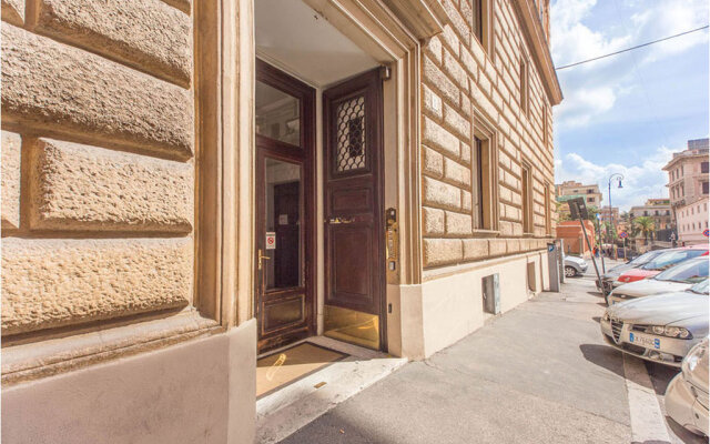 Boutique Hotel Roma вид на фасад