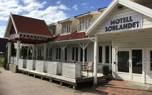 Отель Motell Sørlandet Норвегия, Лилльсанд - отзывы, цены и фото номеров - забронировать отель Motell Sørlandet онлайн вид на фасад