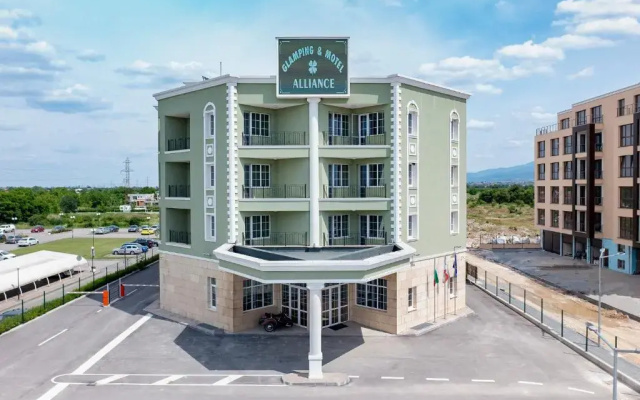 Glamping Alliance Hotel
