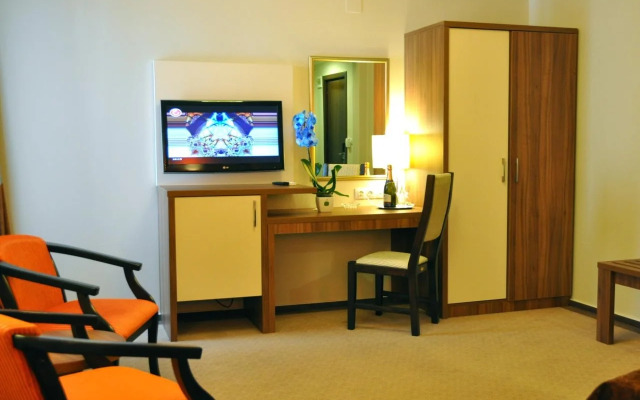 Hotel Ambasador