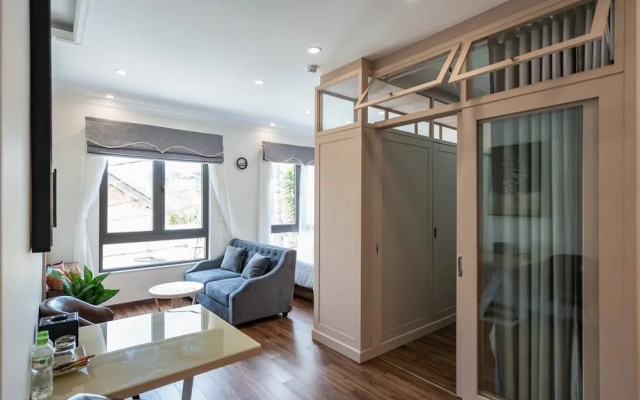 N Queen Apartment Hotel