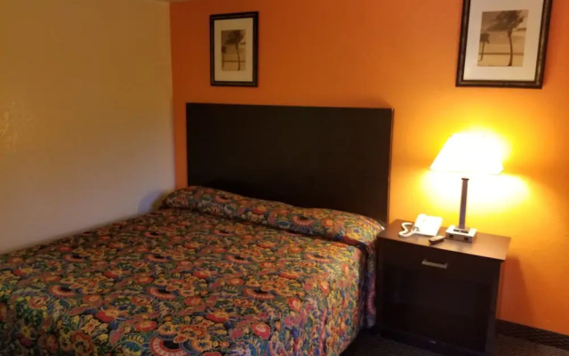 Americas Best Inn - Macon