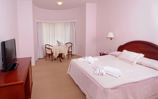 Parque Hotel Jean Clevers