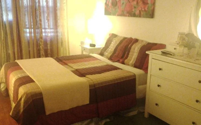 Exquisite Guesthouse Suites
