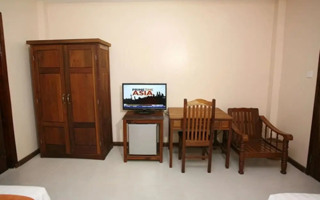 Hotel June Business Bed Breakfast