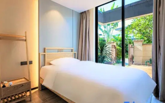 Hainan Chengmai Yingbin Peninsula Theme Villa