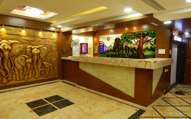 Hotel Aadhi