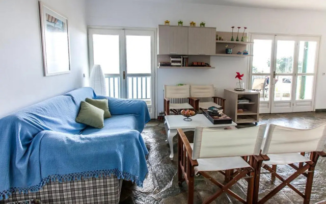 Seaside maisonette in Kiveri, near Nafplion.
