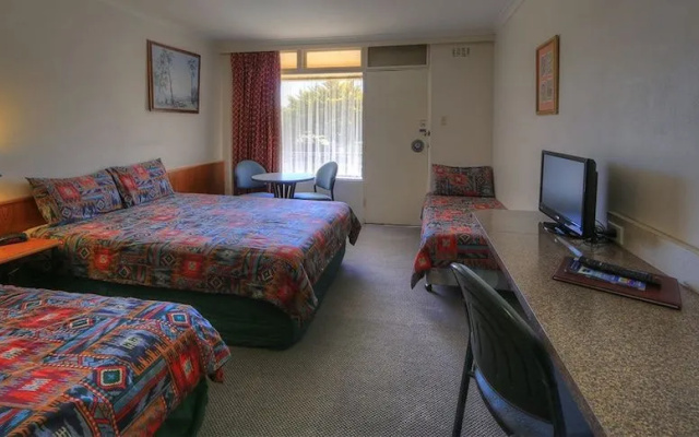 Cooma Motor Lodge Motel