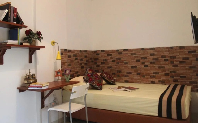 Oasis Studio Hotel Dua Male Only Hotel
