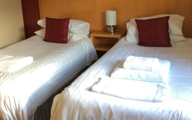 Coach House Hotel