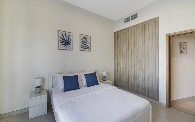The Bay Residences - Canal View