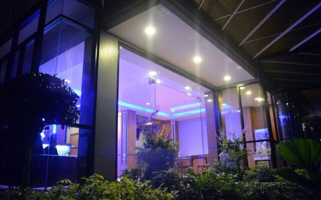 Отель Krabi P.N. Boutique House Таиланд, Краби - отзывы, цены и фото номеров - забронировать отель Krabi P.N. Boutique House онлайн вид на фасад