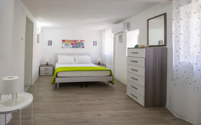 Sr-i754-cman47b1 - Maniace Homes - Angelica Apartment