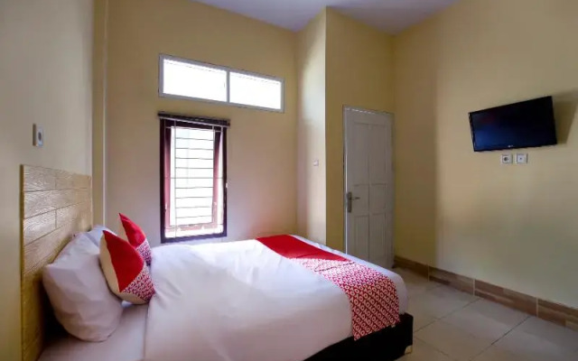 OYO 3249 Wijaya Kusuma Residence