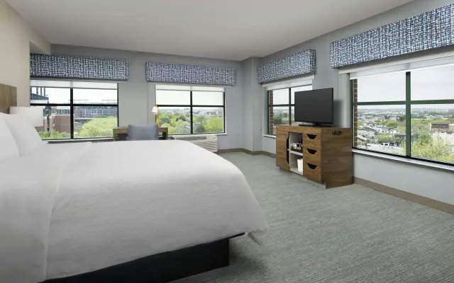 Hampton Inn Baltimore-Downtown-Convention Center