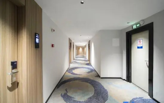 Yeste Hotel