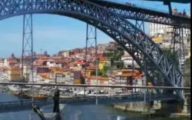 Bridge It - Suites & Views