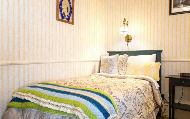Rose Street Bed & Breakfast