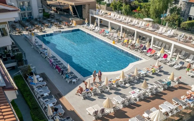 Aes Club Hotel
