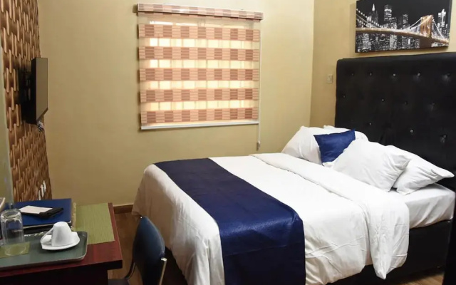 Stunning 3-bed House in Well Secured Estate, Lekki