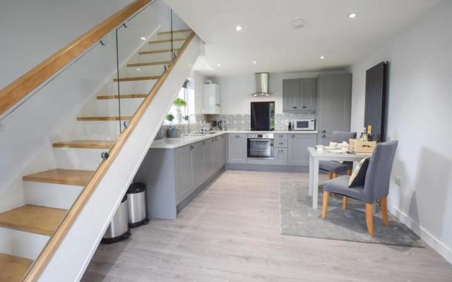 New Luxury 1-bed House nr Bicester Village