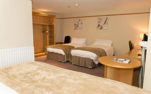 Marine Court Hotel