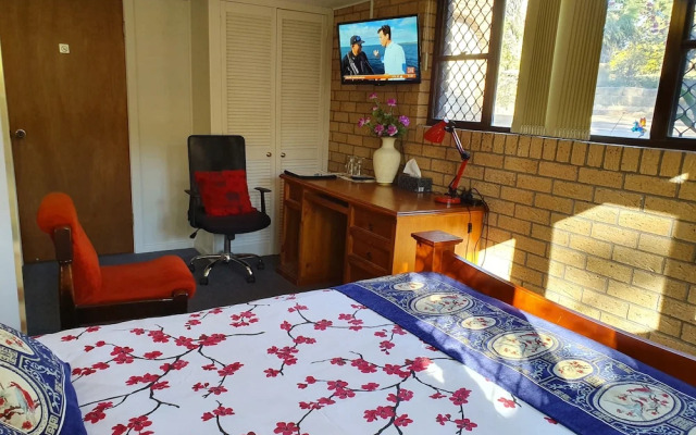 Gowrie Agapanthous - Hostel