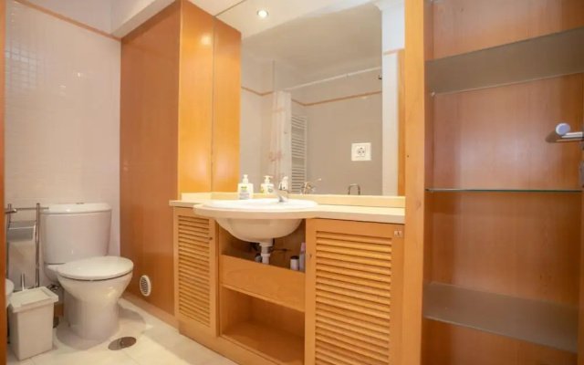 Marginal Oceanica Apartment