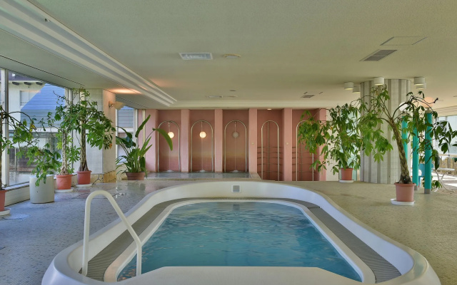 Hakuba Alps Hotel