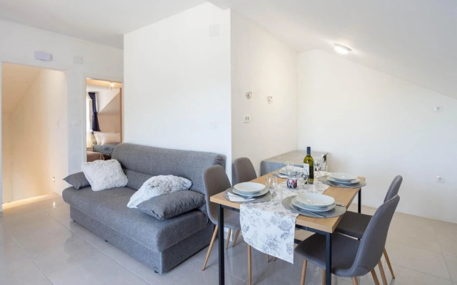 Beautiful Home in Povlja With Wifi and 3 Bedrooms