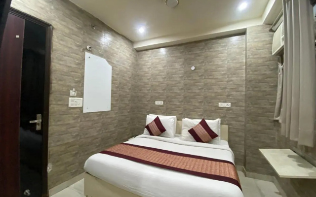 Hotel Red Chilly