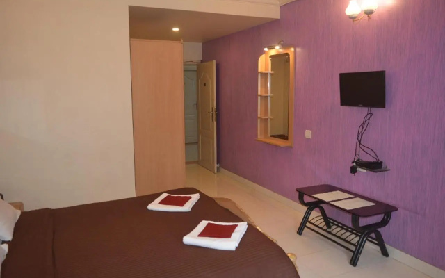 Hotel Poonam
