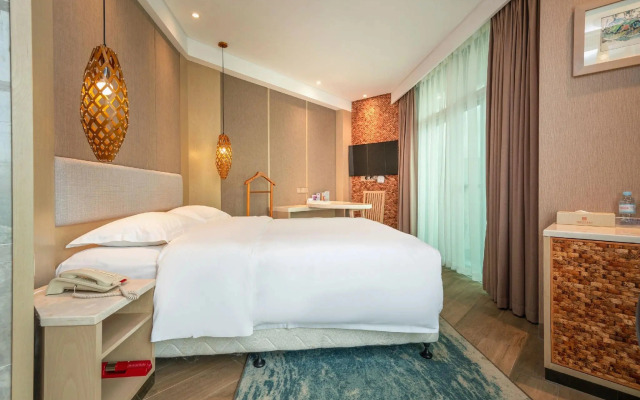 Beihai Silver Beach Begonia Bay Hotel