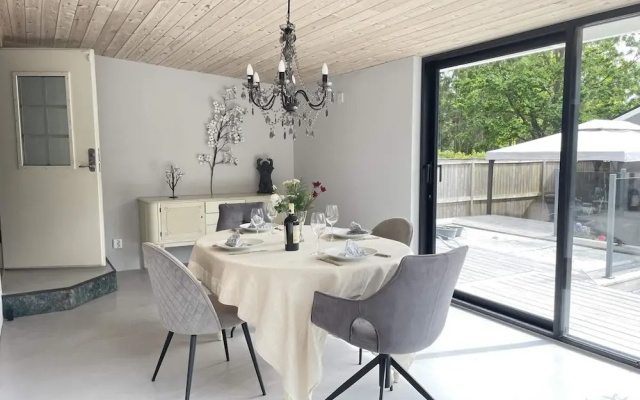 Modern Cottage With Deck in Sandskogen