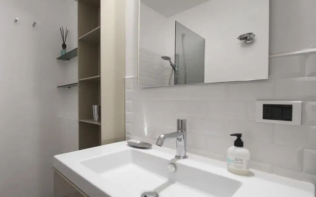 GetTheKey Hills Garden Apartment