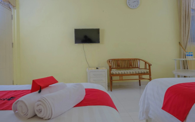 RedDoorz Syariah near Museum Lambung Mangkurat 2