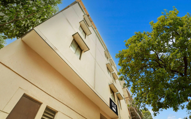 Townhouse Bangalore Goraguntepalya Metro Station