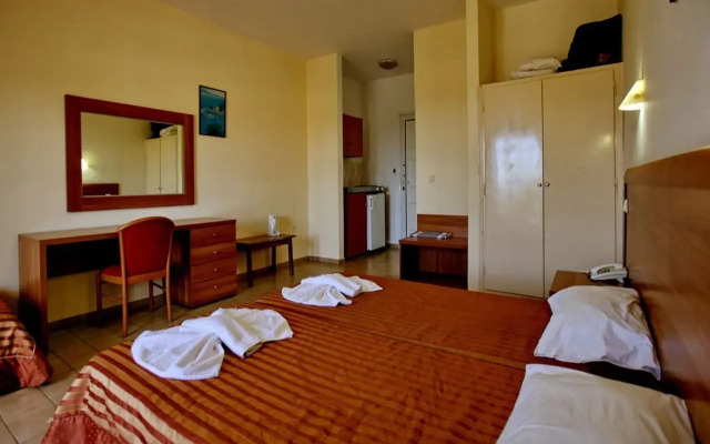 Anaxos Hotel