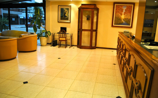 Hotel 24