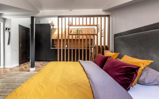 Stylish and Modern Cathedral Square Studio