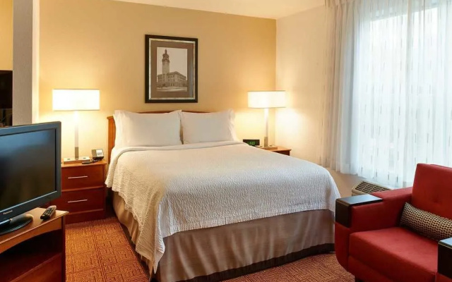 TownePlace Suites Minneapolis Downtown